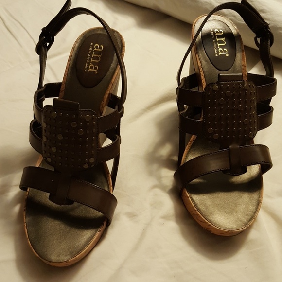 A.N.A wedge brown 8.5 - Picture 2 of 8
